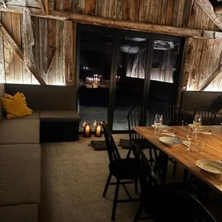 Serviced - Kvaloyvagen Gard *