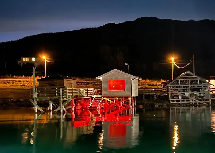 Serviced - Kvaløyvågen Gård