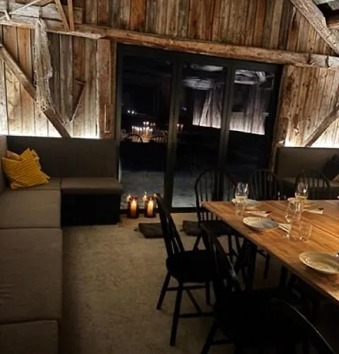 Serviced - Kvaloyvagen Gard *